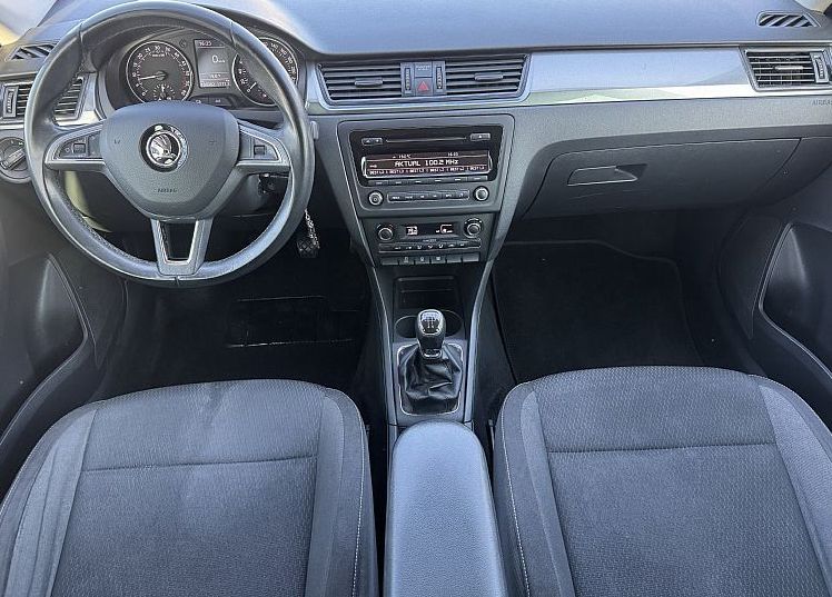 Zunanja slika - Škoda Rapid - 1.6 TDI 105 ks AVTOMASKA KLIMA ALU SLO poreklo 1. - 5