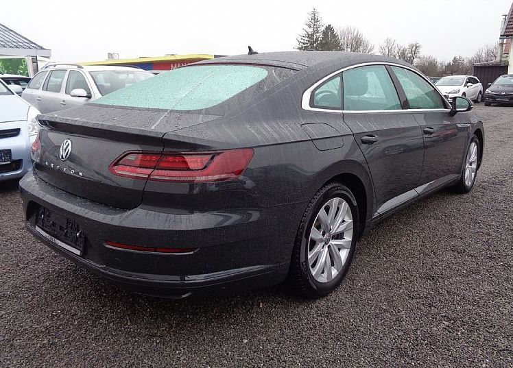 Zunanja slika - VW Arteon - 2.0 TDI AUTOMATIC - SAMO 102.000km - VLEČNA KLJUKA - 3