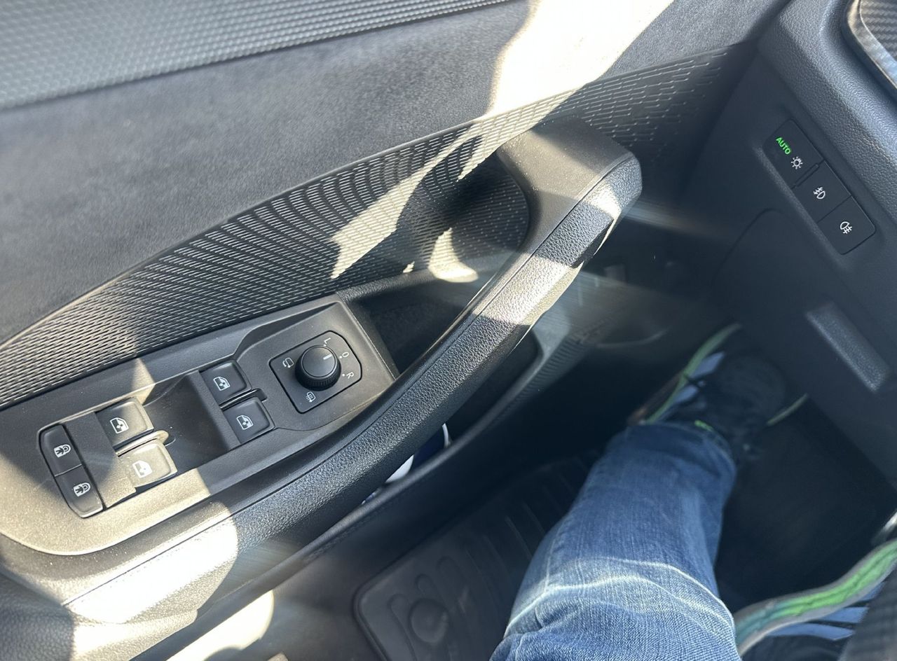 Zunanja slika - Škoda Octavia - 2.0 TSI RS 245 DSG.KAMERA.LED.KLJUKA.SLOVENSKI - 10