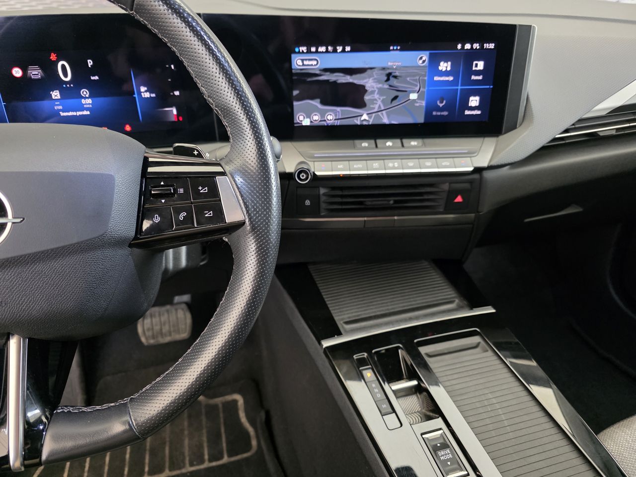 Notranja slika - Opel Astra - Opel - 7