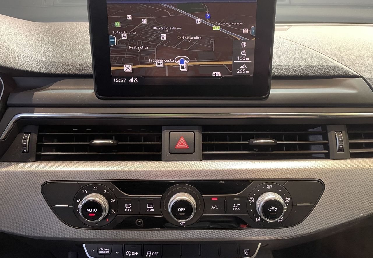 Zunanja slika - Audi A4 - Avant 2.0-TFSI-QUATTRO-PANORAMA-NAVIGACIJA-LED-ALU - 13