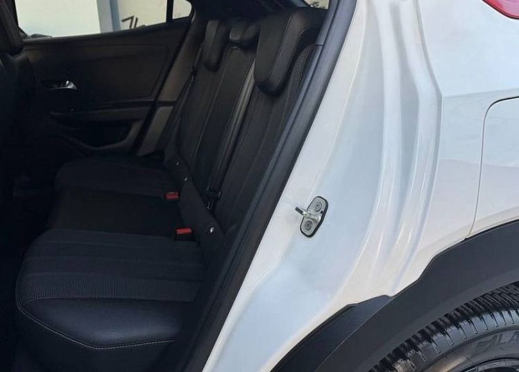 Zunanja slika - Opel Mokka - 1.2 TURBO 96KW ULTIMATE Led Navigacija Tempomat - 12