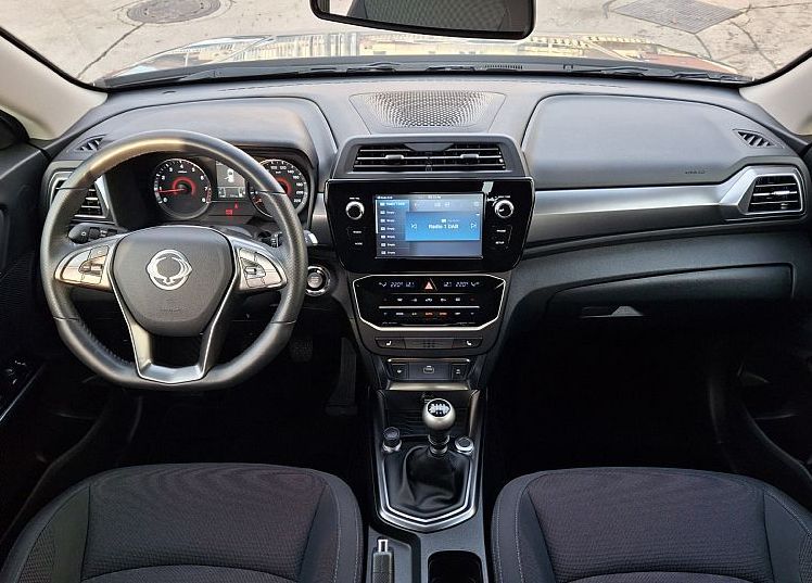 Zunanja slika - KG Mobility Tivoli - 1.5 T-GDI Special 1. LASTNIK SLOVENSKO POREKLO - 8