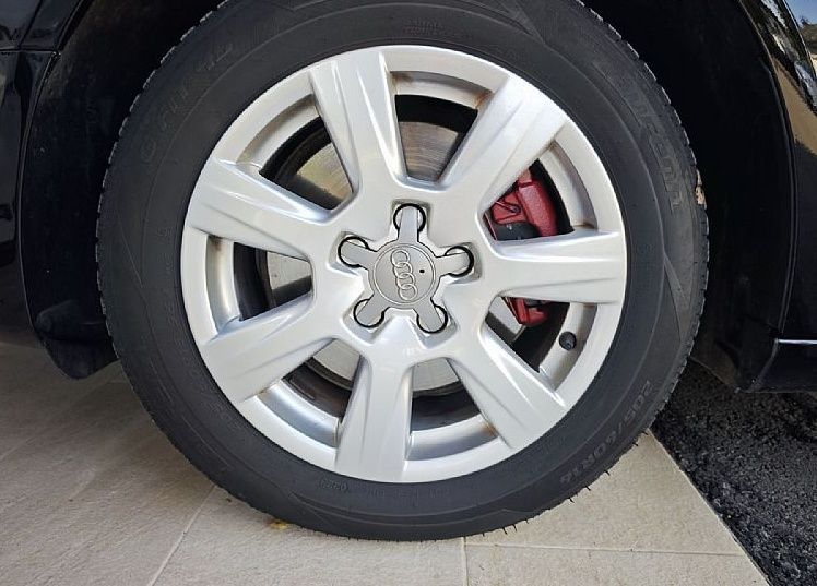 Zunanja slika - Audi A4 - 2.0 TDI 130 - SLOVENSKO POREKLO - LE 150€ MESEČNO - 16