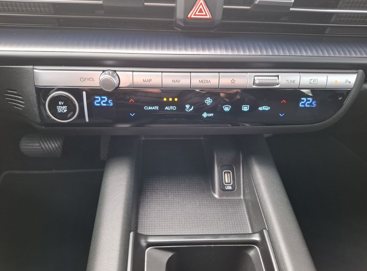 Zunanja slika - Hyundai Ioniq 6 - EV 53 kWh - 3.000€ SUBVENCIJE + BOGATA OPREMA - 16