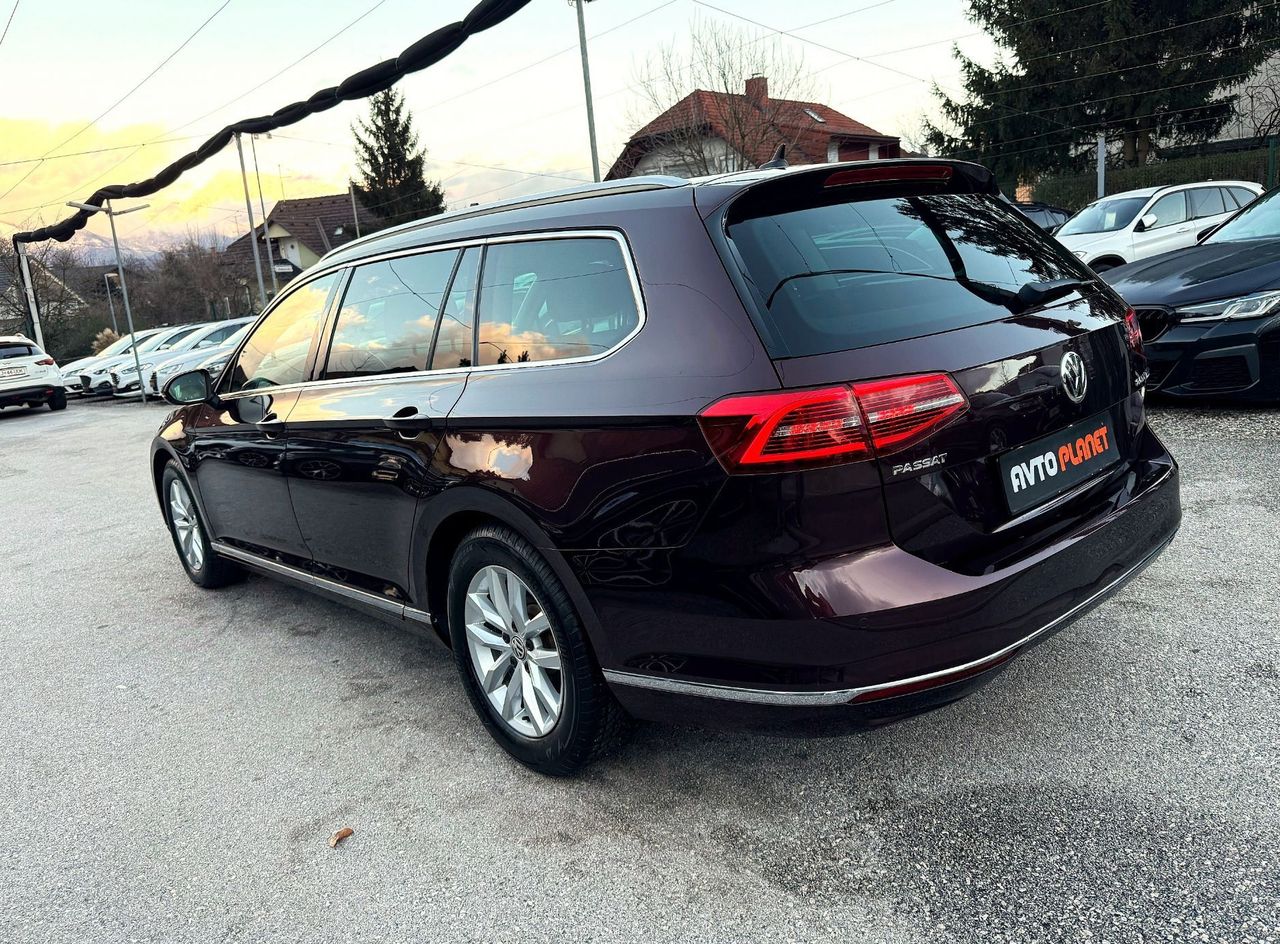 Zunanja slika - VW Passat - Variant 2.0 TDI BMT Highline LED NAVI USNJE KEYLESS ALU17 - 3