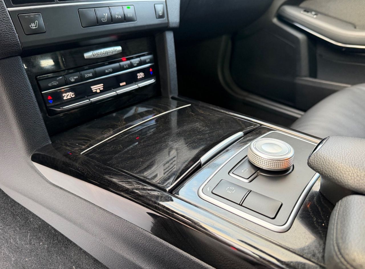 Zunanja slika - Mercedes-Benz E-Razred - E 200 CDI BlueEFFICIENCY AVANTGARDE AUT. NAVI - 19