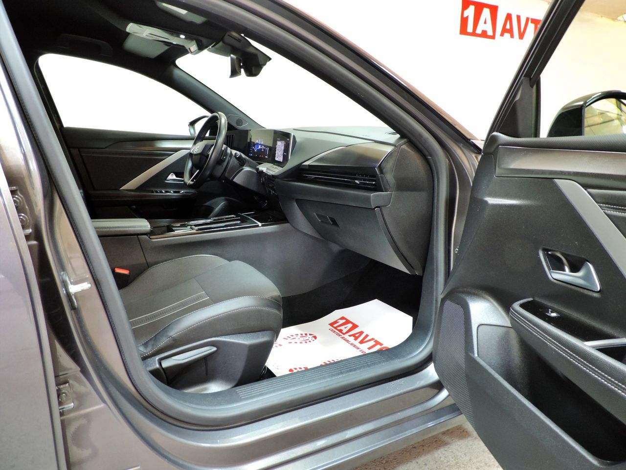 Zunanja slika - Opel Astra - 1.6 PHEV 180  GS Auto ST PRIKLJUČNI HYBRID - 22