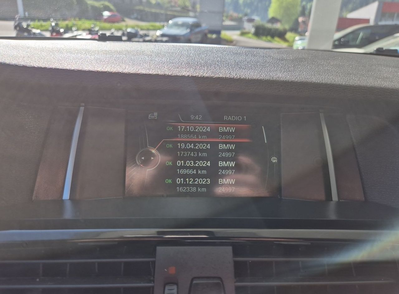 Zunanja slika - BMW X3 - serija :  xDrive 20d AUT-BIXENON-PDC-KAMERA-NAVI-ODLIČEN - 16