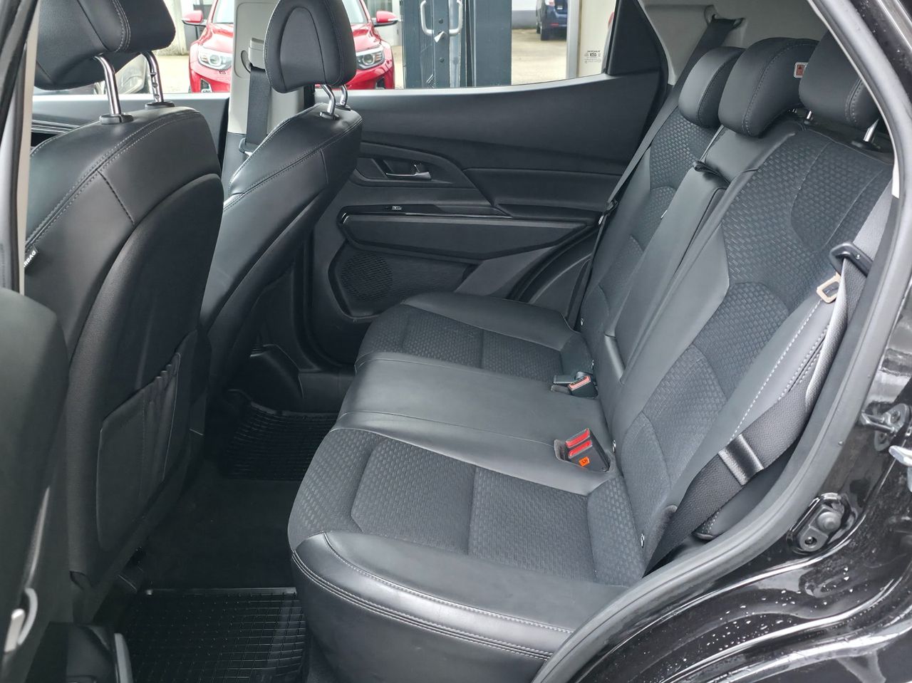 Zunanja slika - SsangYong Korando - 1.5 T-GDI ISG Style ... - 11