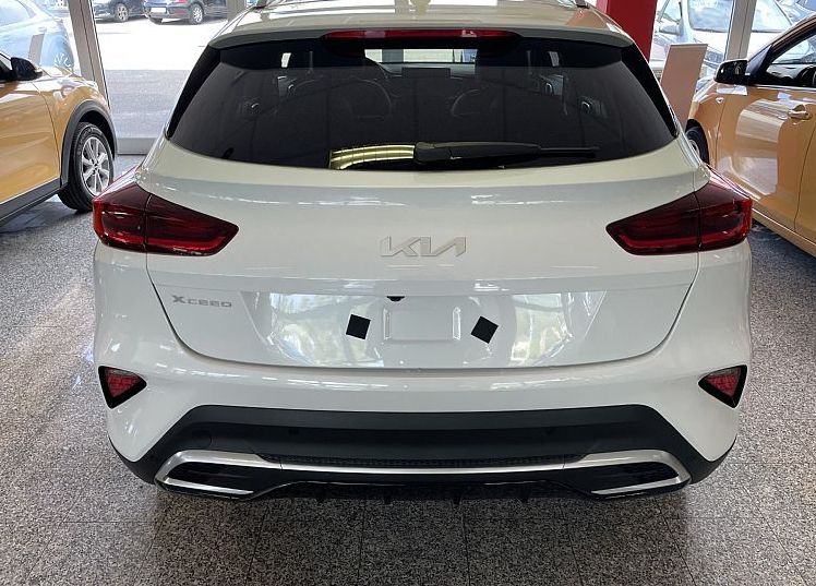 Zunanja slika - KIA XCeed - 1.6 T-GDi EX SMART M T - 3