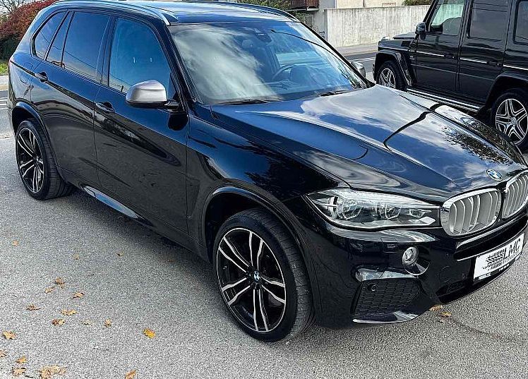 Zunanja slika - BMW X5 - serija : M50d 381ks M-PAKET °PANORAMA° °HEAD-UP° SOFT CLOSE - 4