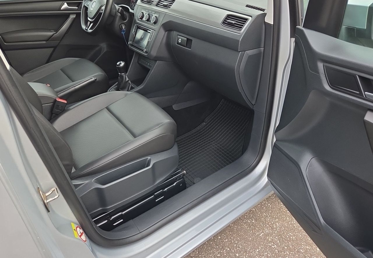 Zunanja slika - VW Caddy - 2.0 TDI 110KW - 13