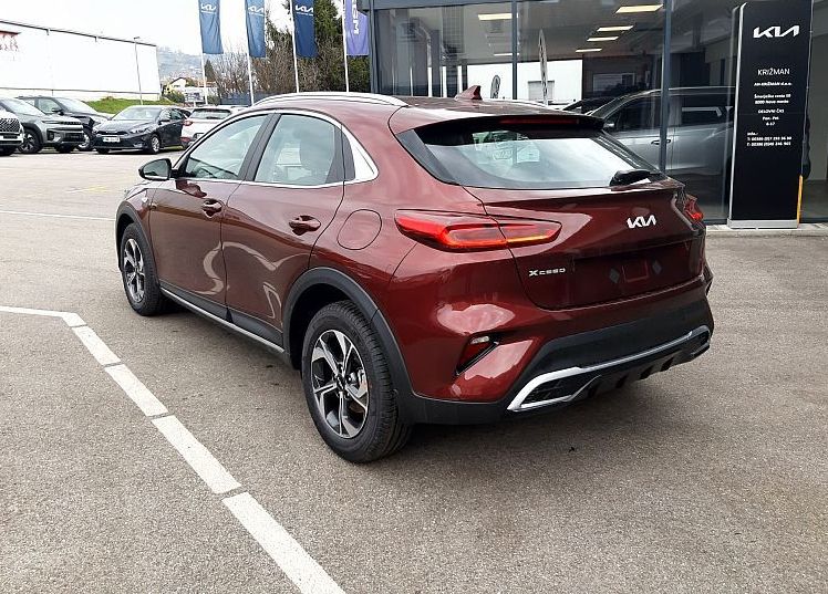 Zunanja slika - KIA XCeed - 1.0 T-GDi LX SMART ISG. M T 84.6 kW - 4