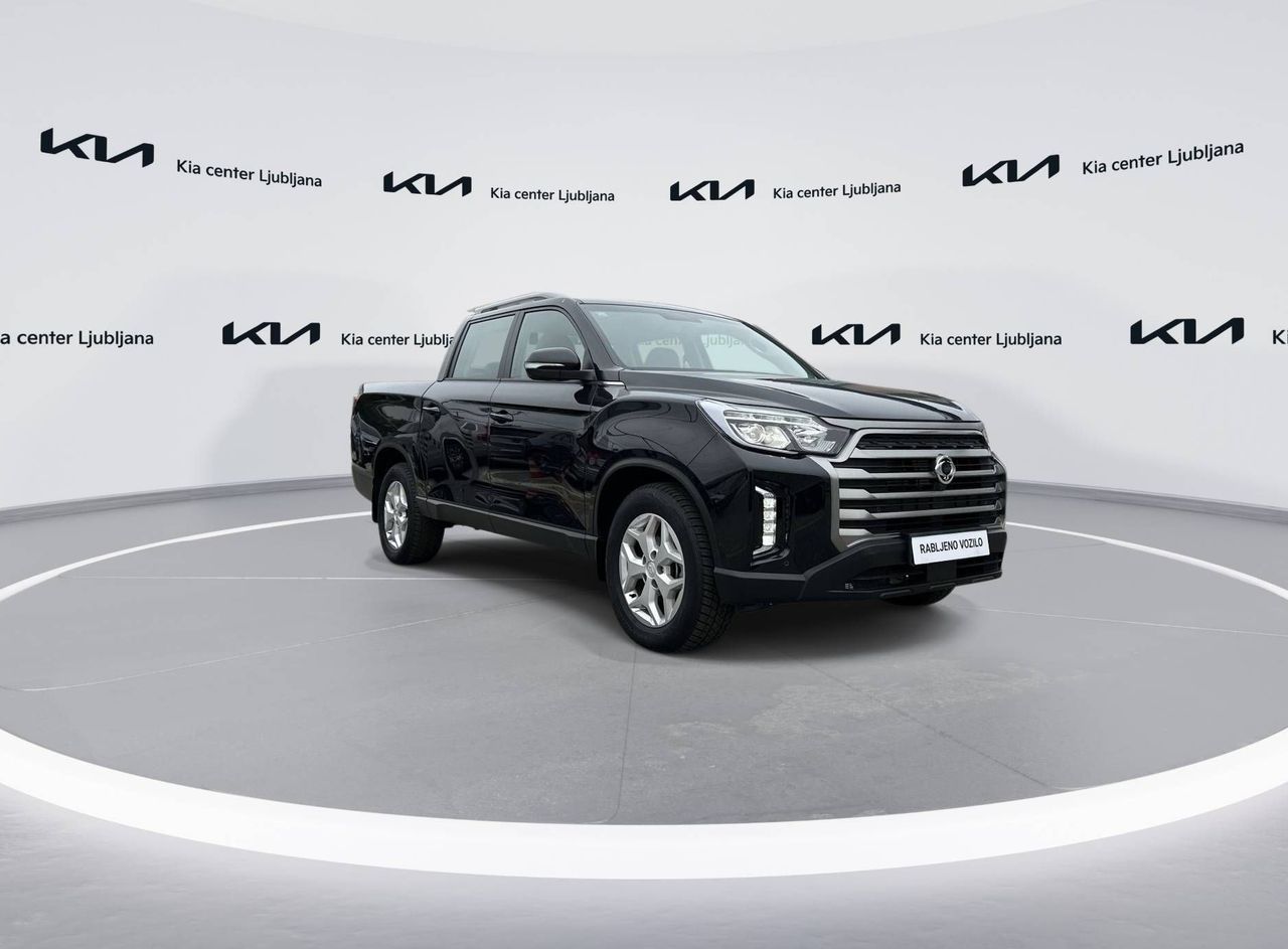 Zunanja slika - SsangYong Musso - Grand 2.2 XDi Ultimate 4WD AT - 3