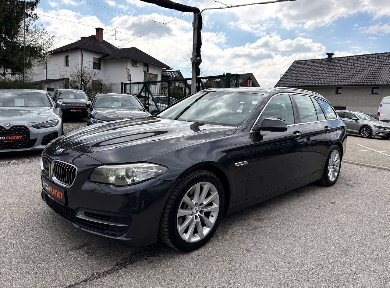 Zunanja slika - BMW Serija 5 - Touring: 525d AUT. LUXURY LiNE DIGITAL PANO HEADuP ALU 1 - 13