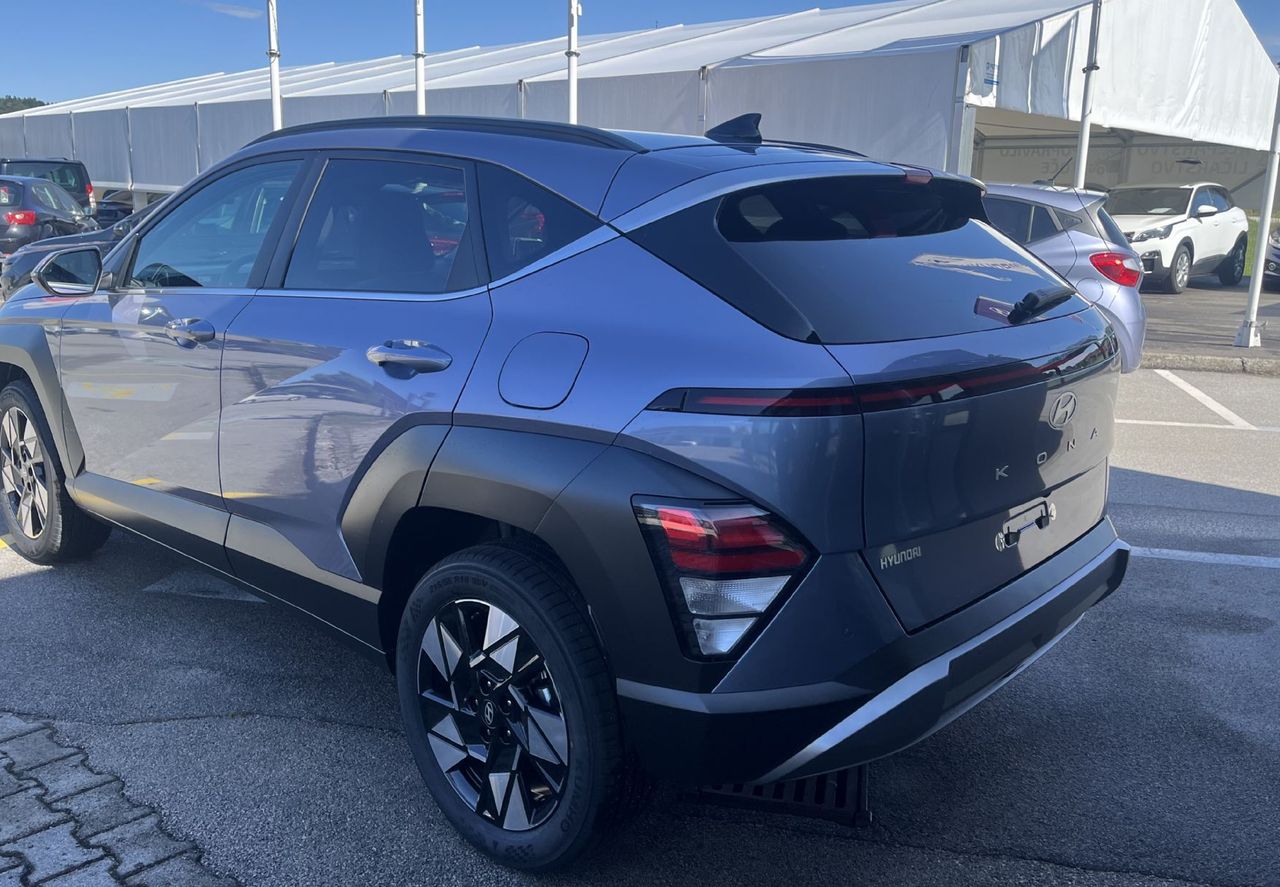 Zunanja slika - Hyundai Kona - 1.6 T-GDI 138 PREMIUM - 4