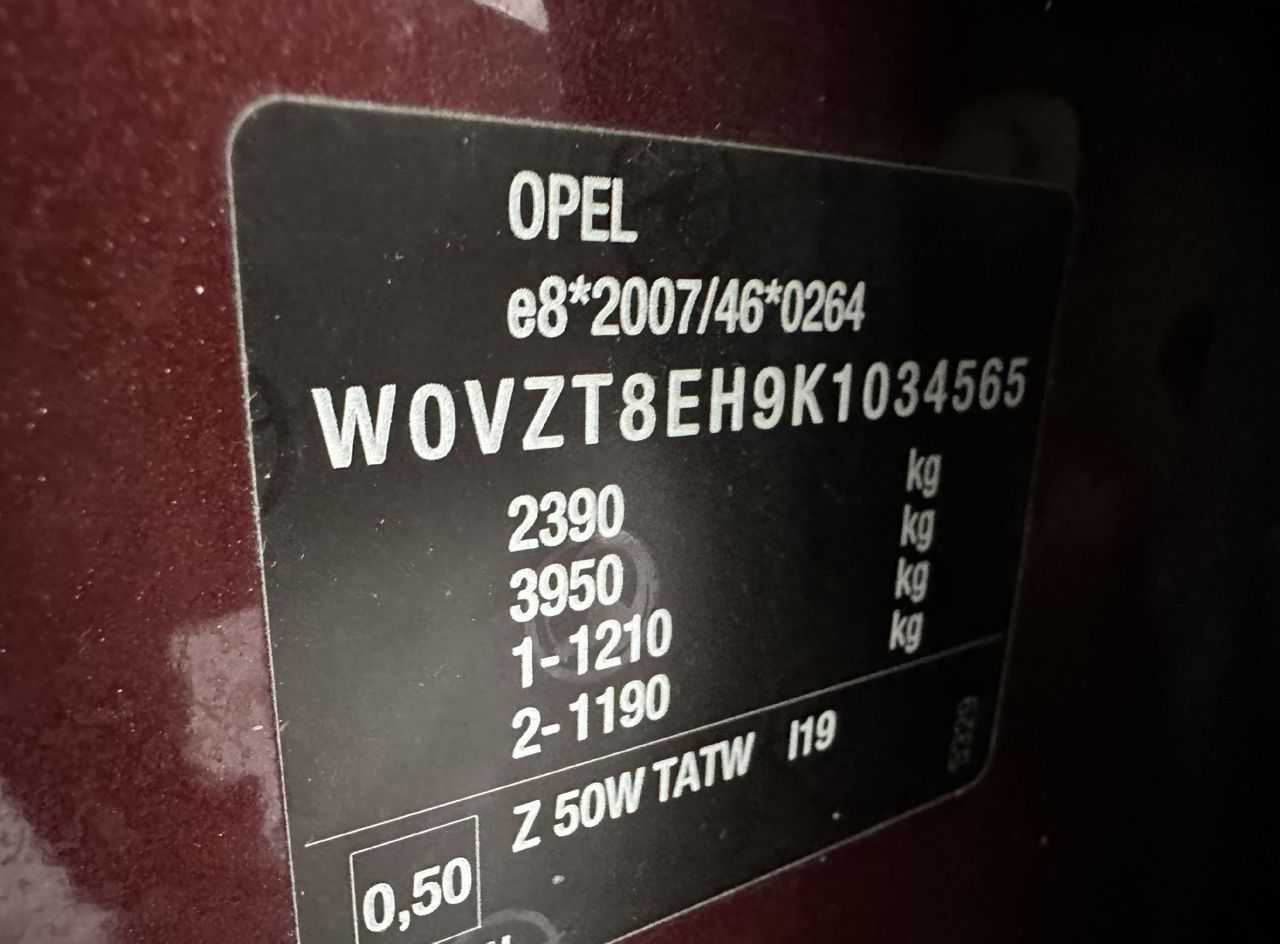 Zunanja slika - Opel Insignia - 2.0 CDTI 154KW INNOVATION 4x4.NEMŠKI+4ALU.USNJE - 19