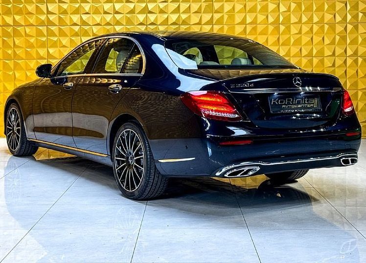 Zunanja slika - Mercedes-Benz E-Razred - E 220d KAMERA-AMBI-BURMESTER-GRETJE-F1... - 9