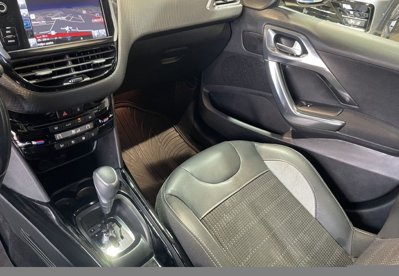 Zunanja slika - Peugeot 2008 - 1.2 PureTech 110 Stop Start ACTIVE EAT6 - 6