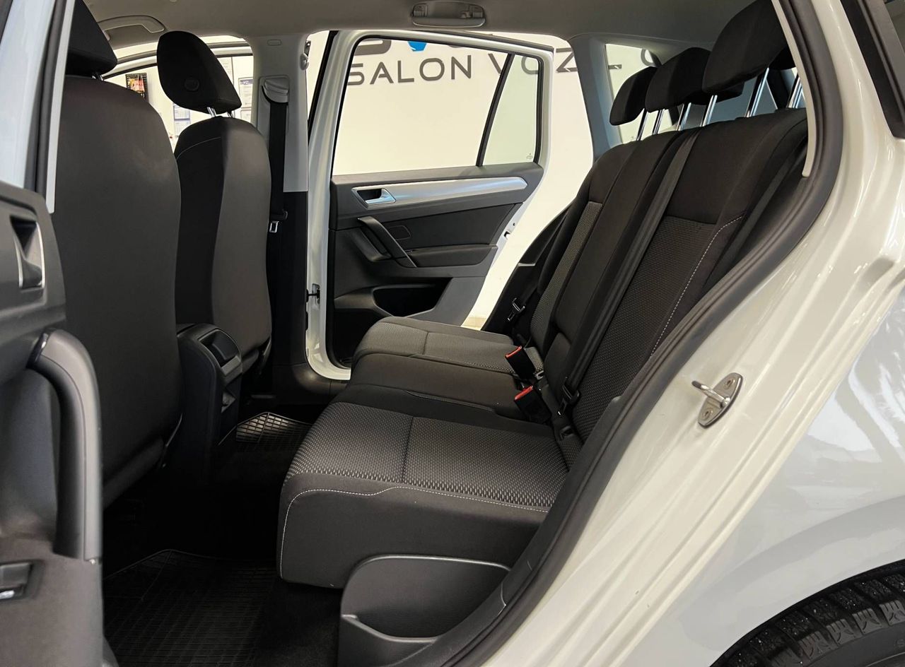 Zunanja slika - VW Golf - Sportsvan 1.0 TSI-JAMSTVO-SERVISIRAN-OBROK ŽE OD 160€ - 12