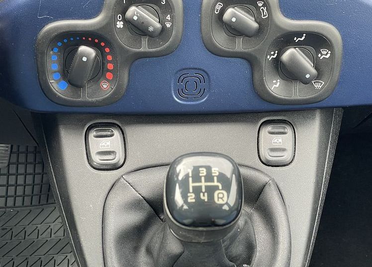 Zunanja slika - Fiat Panda - 1.2 8v  Easy - 7