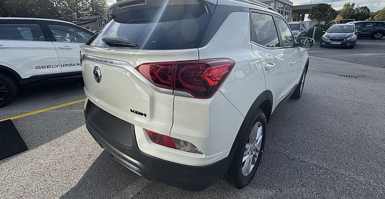 Zunanja slika - KG Mobility Korando - 1.5 T-GDI Smart 4WD M T - 3