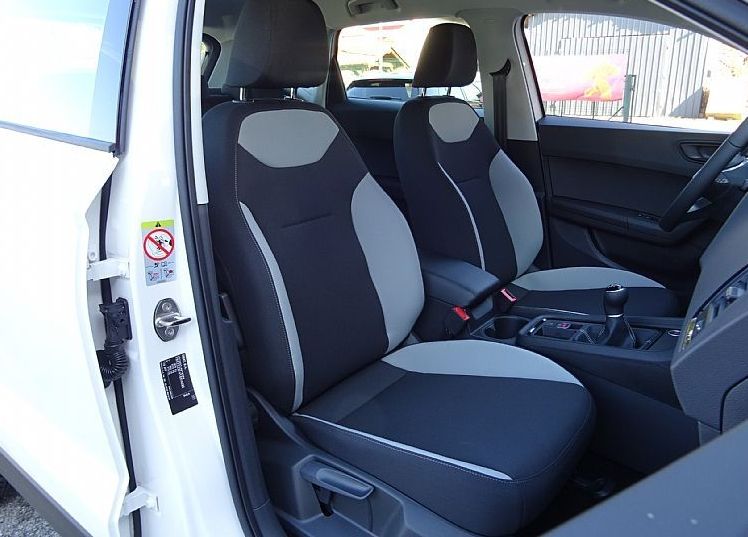 Zunanja slika - Seat Ateca - 1.0 TSI  HOLA 116KM - CELOETNE PNEVMATIKE - - 9