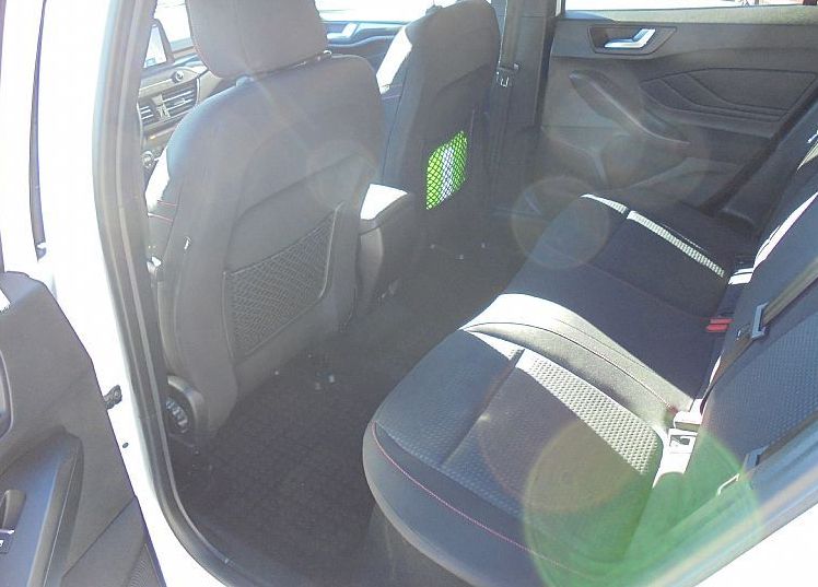 Zunanja slika - Ford Focus - 1.0 EcoBoost 92 kw ST-Line°°SLO poreklo°°1.LASTNIK - 10