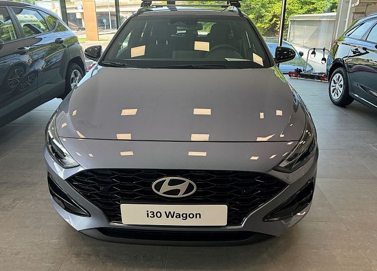Zunanja slika - Hyundai i30 Wagon - 1.5 T-GDI FL II 140 MHEV PREMIUM SMART WINTER ECM - 2