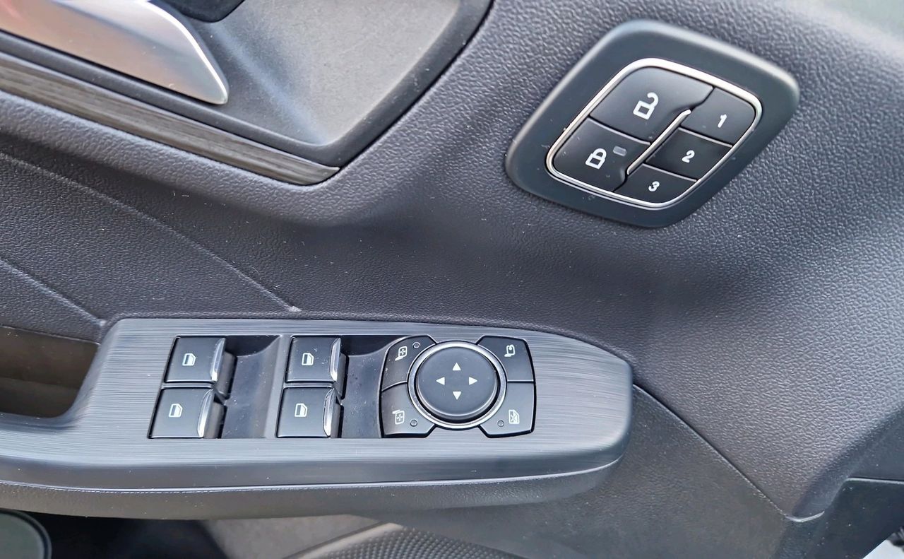 Zunanja slika - Ford Kuga - Active X 2.5 HYBR 134kW FHEV AWD-SLO-RADAR-HEADUP - 17