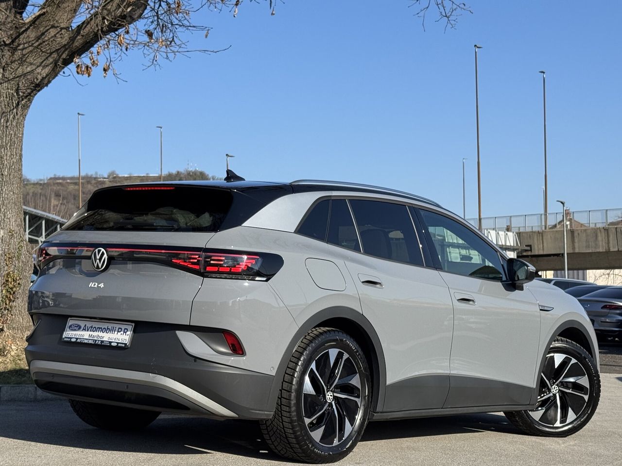 Zunanja slika - VW ID.4 - Pro Perform. motor150 kW bat.77 kWh SUBVENCIJA-DDV - 8