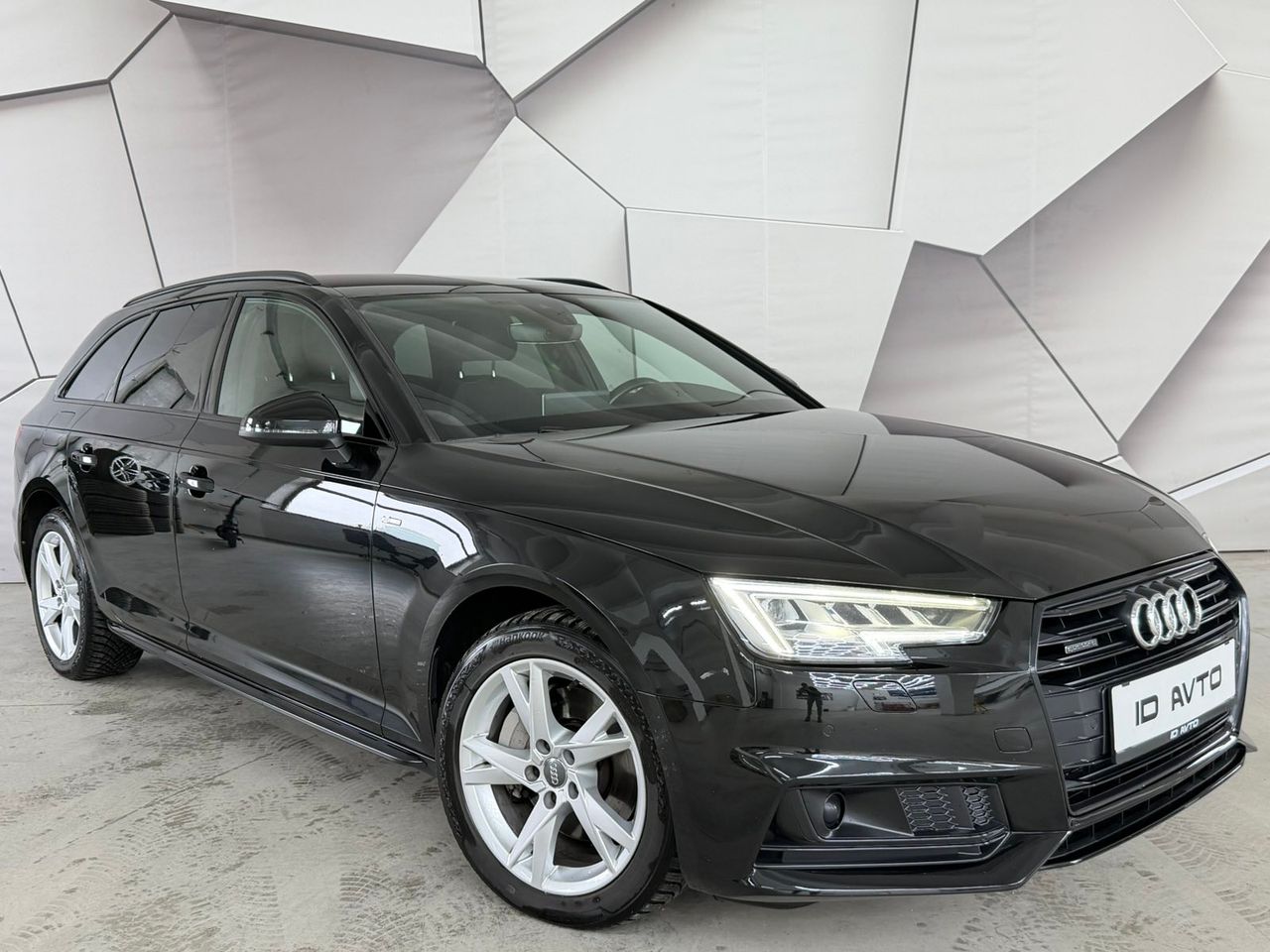 Zunanja slika - Audi A4 - Avant 2,0 TDI Sport S tronic - 2