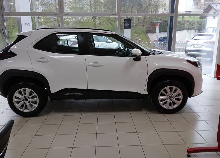 Zunanja slika - Toyota Yaris Cross - 1.5 VVT-i hibrid Cool - 5