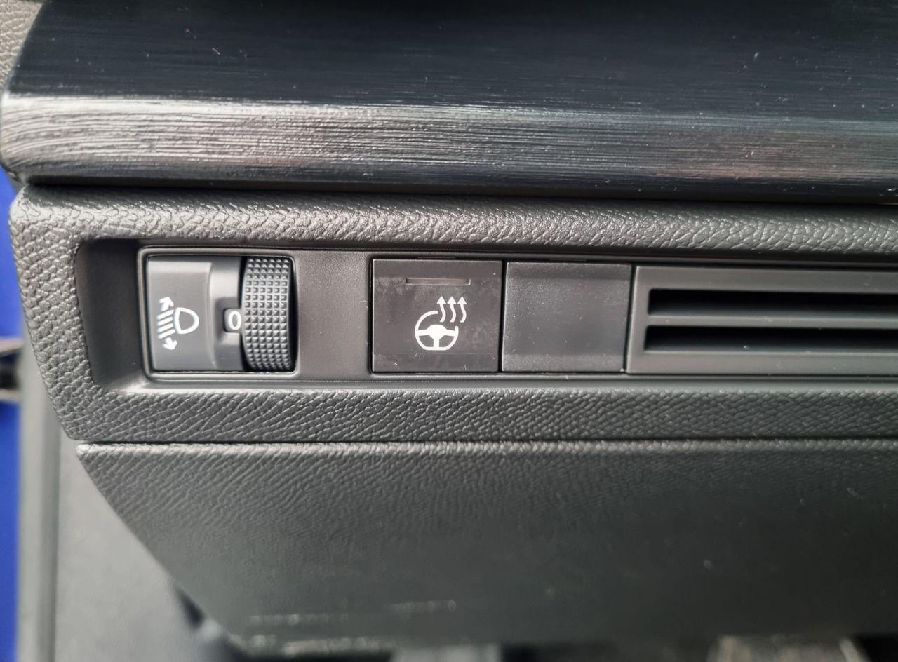 Zunanja slika - Citroën C5 X - Shine 1.2L AVTOMATIK-KAMERA-DAB-NAVI-HEAD-UP - 14