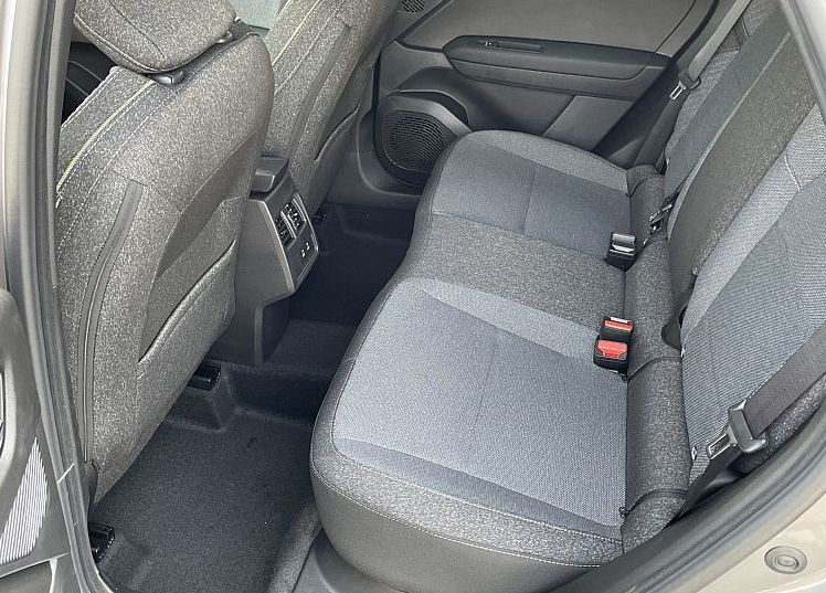 Zunanja slika - Mitsubishi Grandis - 1.3 DI-T MHEV 103kW DCT7 Intense+ AKCIJA - 7