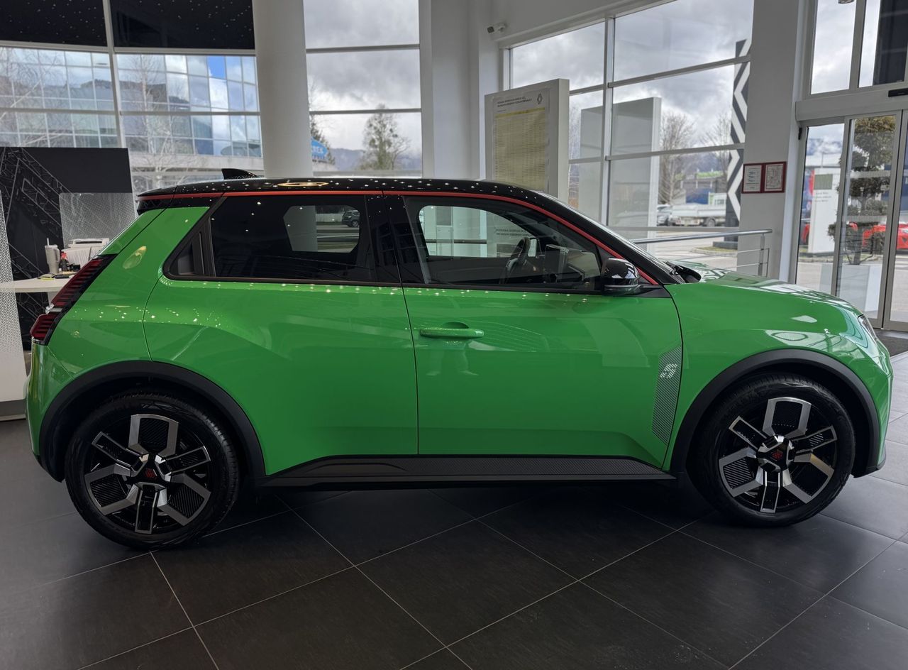 Zunanja slika - Renault 5 E-tech - techno EV52 110kW - 5