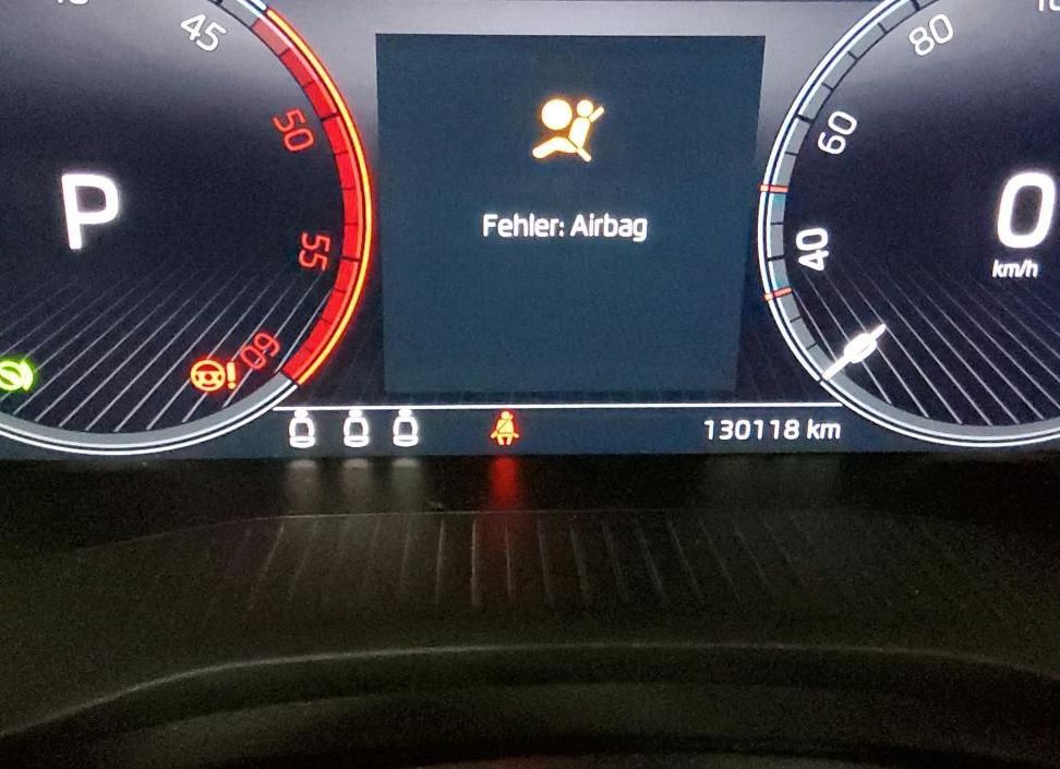 Zunanja slika - Škoda Kodiaq - 2.0 TDI 110kW DSG.NEMŠKI.LED.NAVI.GRE.SEDEŽEV. - 16