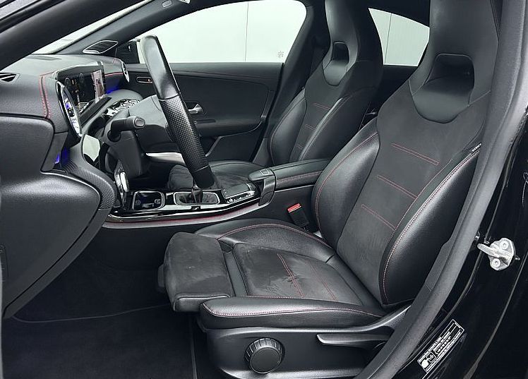 Zunanja slika - Mercedes-Benz CLA-Razred - 180 AMG OPTIK-BURM-NAVI-PDC-KAMERA-ALU19 - 9