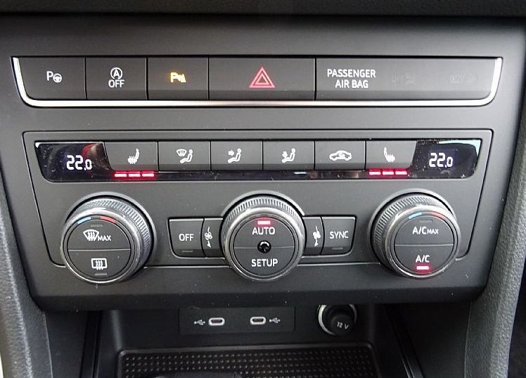 Zunanja slika - Seat Ateca - 1.5 TSI 150 KM STYLE EDITION - VLEČNA KLJUKA - - 15