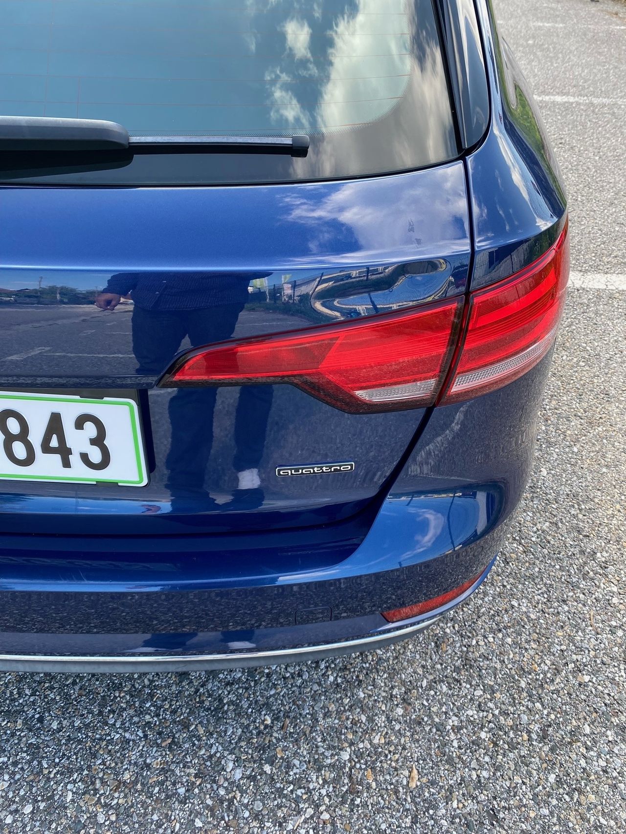 Slika poškodbe - Audi A4 - Avant quattro 2,0 TDI Sport S tronic - 10