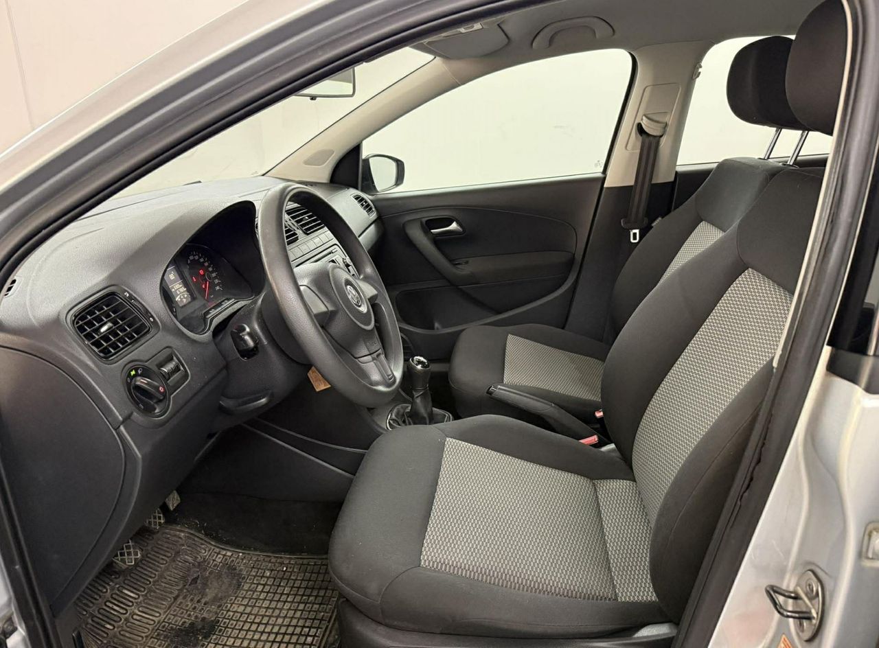Zunanja slika - VW Polo - 1.2 TDI DPF Trendline 55  75 - 6