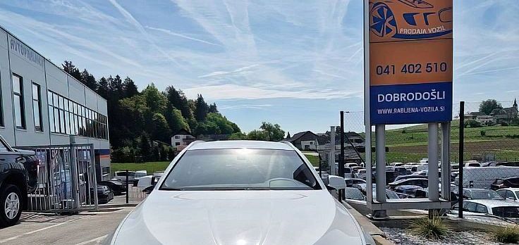 Zunanja slika - BMW Serija 5 - Touring: 520d Touring-KREDIT BREZ POLOGA TUDI ZA TUJCE - 2