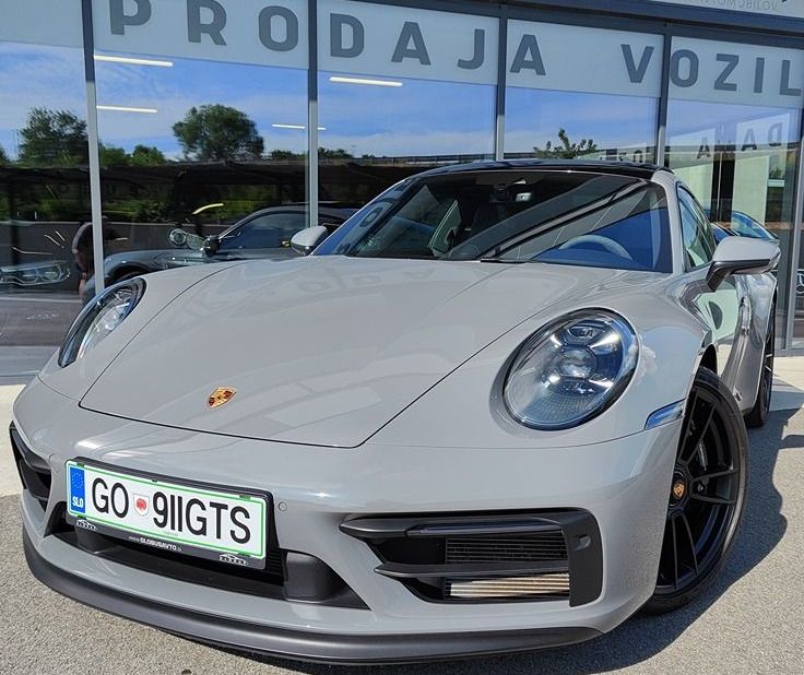 Zunanja slika - Porsche 911 - GTS-360°CAMERA-PTS BARVA-LIFT-MATRIX HD - 1