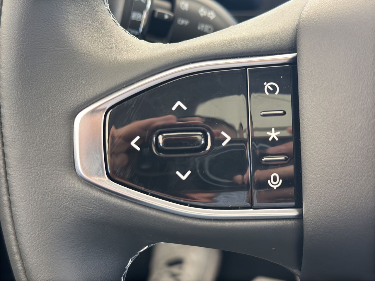 Zunanja slika - Dongfeng Mage - 1.5T E3 + RADAR + 360KAMERA + PANORAMA + GRETJE + - 14