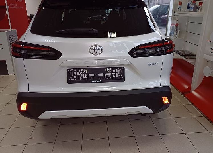 Zunanja slika - Toyota Corolla Cross - 2.0 Style hibrid  HEV  FWD - 3