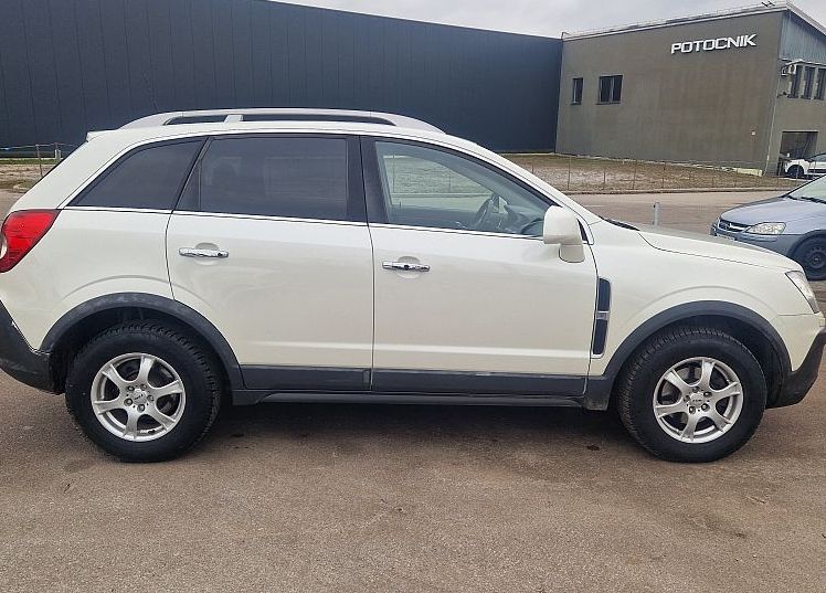 Zunanja slika - Opel Antara - 2.0 CDTI + 4x4 + XENON + USNJE + BREZ POLOGA - 6