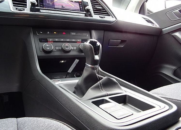 Zunanja slika - Seat Ateca - 1.5 TSI 150 KM STYLE EDITION - VLEČNA KLJUKA - - 17