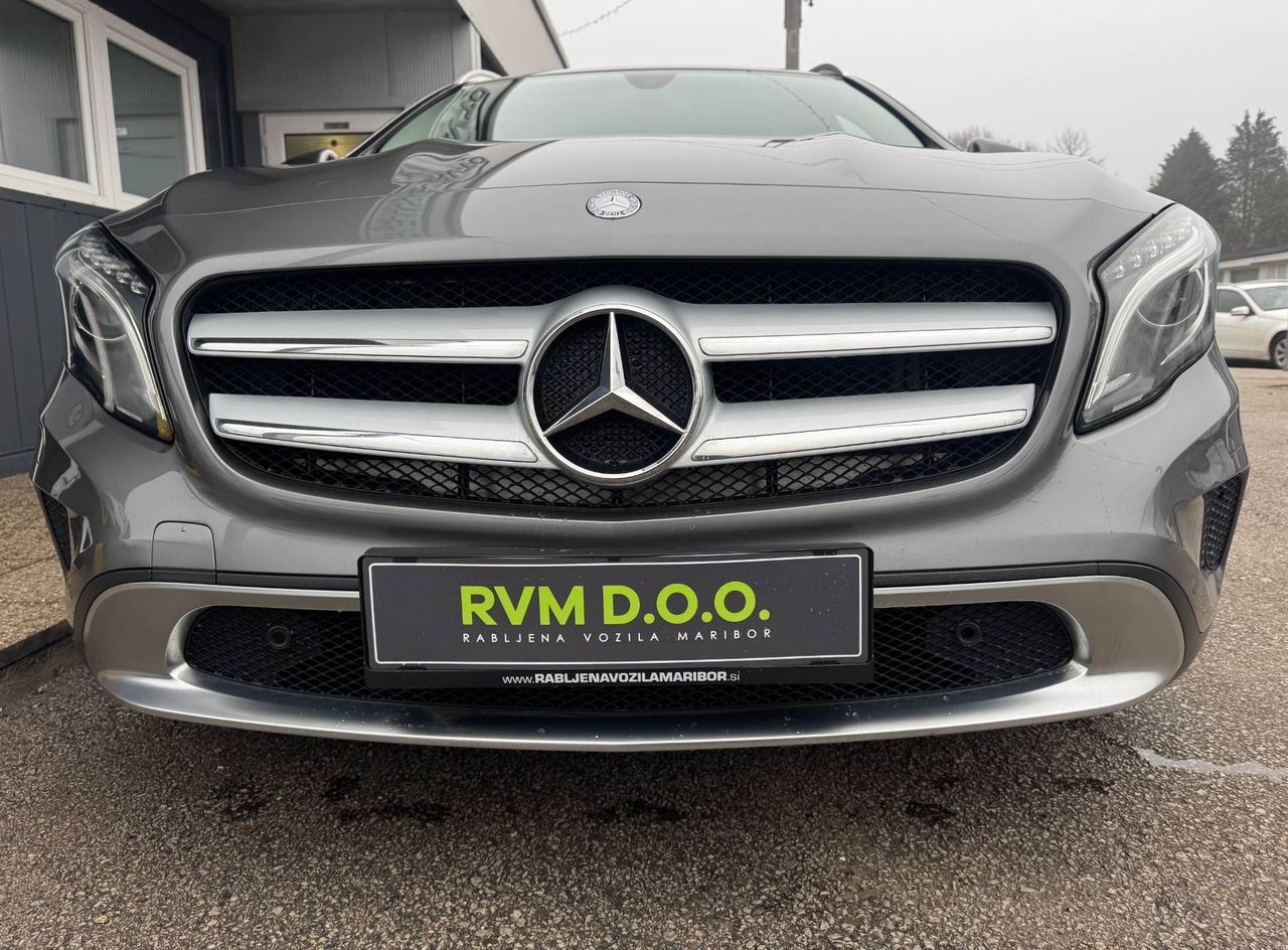 Zunanja slika - Mercedes-Benz GLA-Razred - STYLE°1.LAST°SLO°LED°DIG.KLIMA°PARK.SEN°96.000 KM - 6