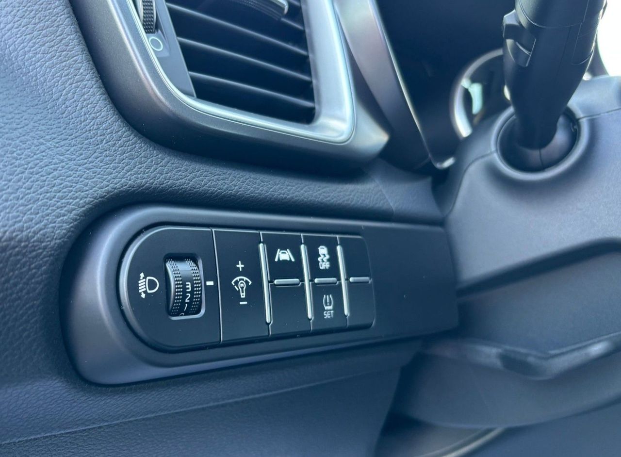 Zunanja slika - KIA Ceed - 1.0 T-GDi LX Champion+ ISG. M T 74 kW - 12